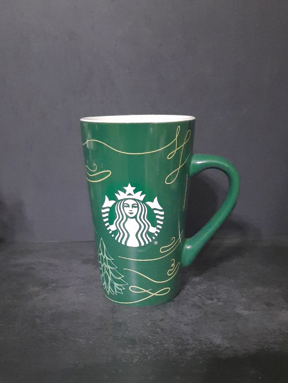 Starbucks Green Holiday 2020 Ceramic Mug with Mermaid Logo
